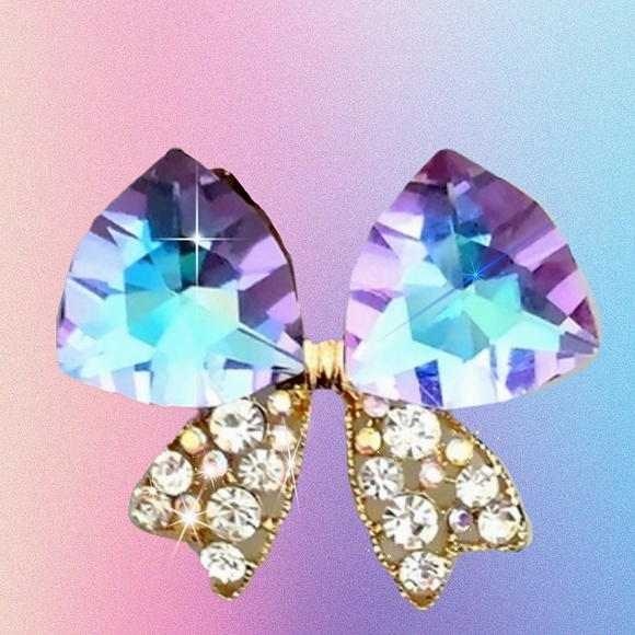 Iridescent Crystal Bowknot Brooch - Picture 3 of 15